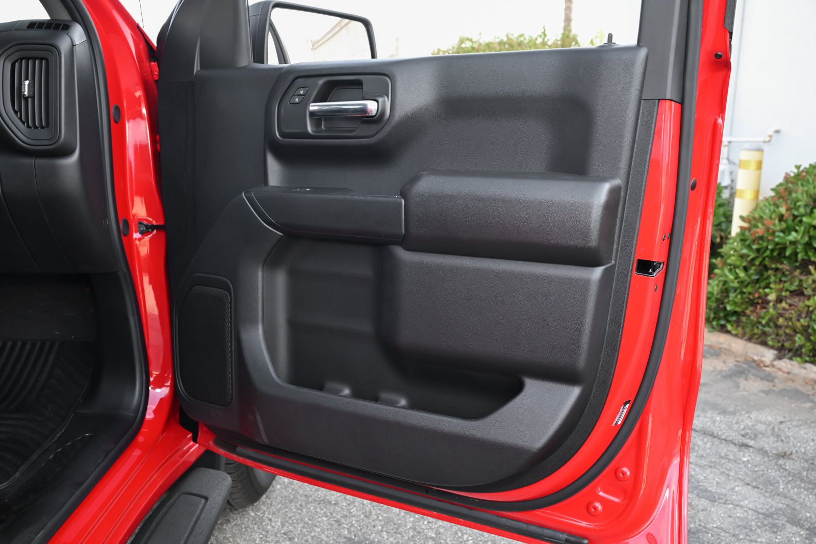 Used 2024 GMC Sierra 1500 Pro w/ Graphite Edition image 41