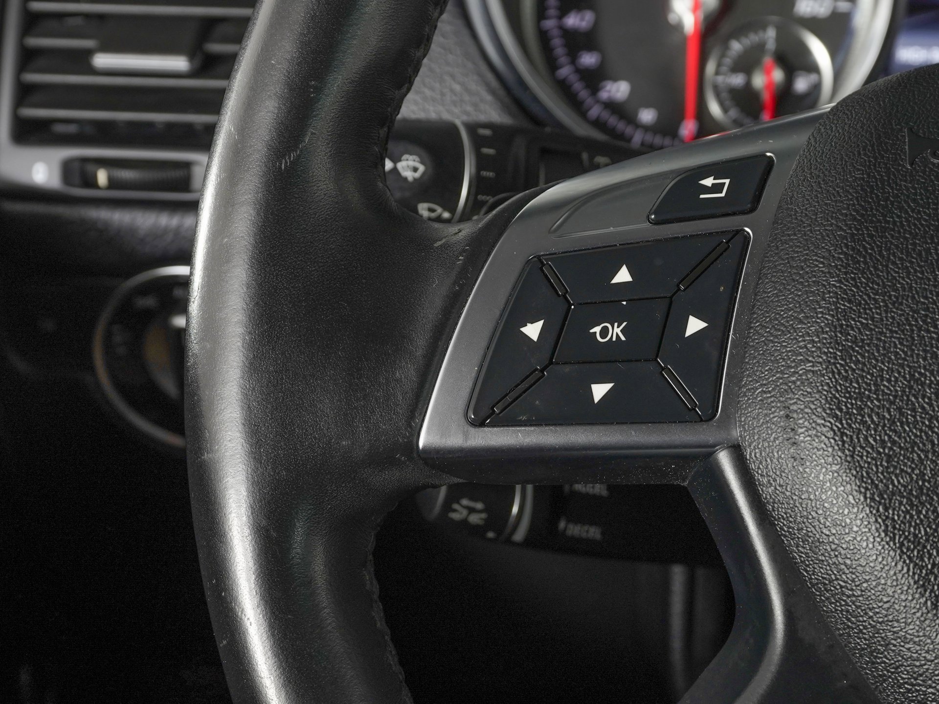 Used 2018 Mercedes-Benz G 550 image 21