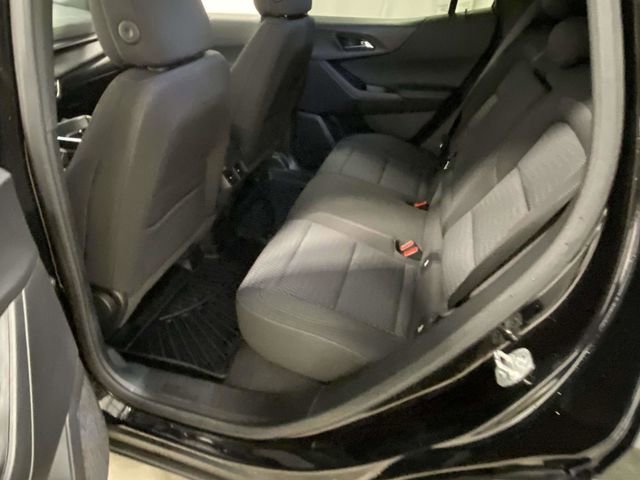 Used 2025 Chevrolet Equinox LT image 8