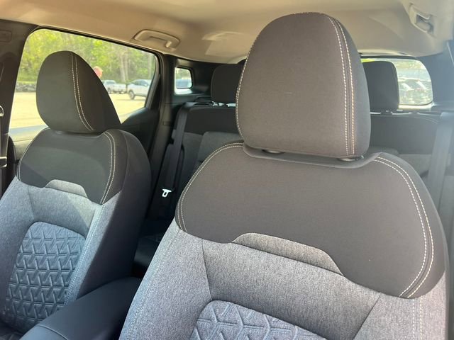 New 2026 Nissan Kicks SV w/ Charging Package image 9