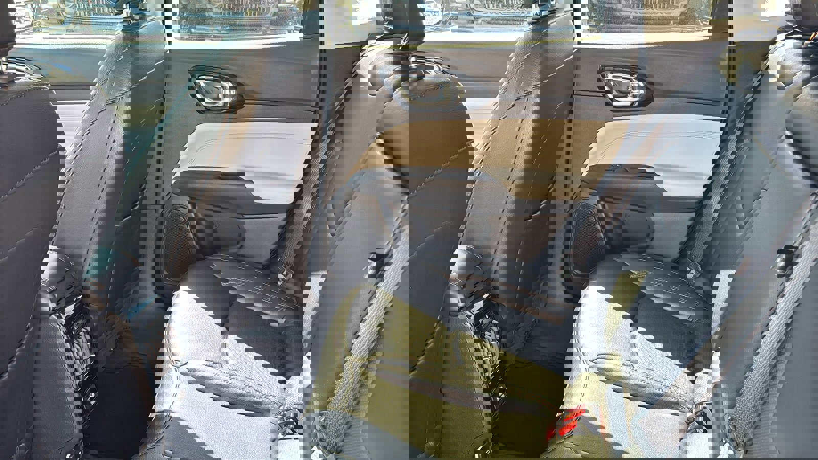 Certified 2022 Jeep Compass Limited image 30