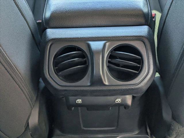 Used 2018 Jeep Wrangler Unlimited Sport S AWD/4WD image 16