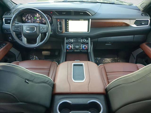 Used 2024 GMC Yukon Denali Ultimate image 20