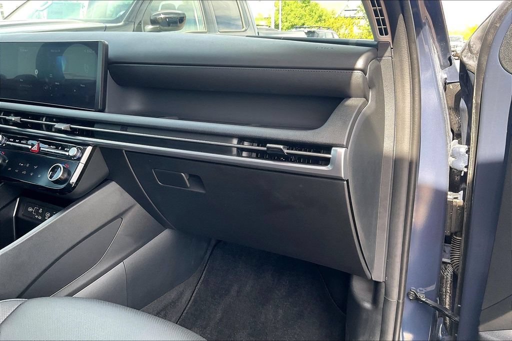 Used 2025 Hyundai Tucson SEL FWD image 17