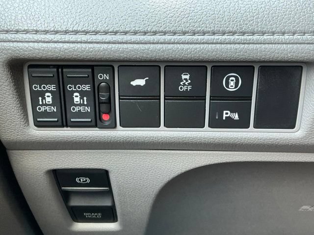 Certified 2024 Honda Odyssey Touring image 22