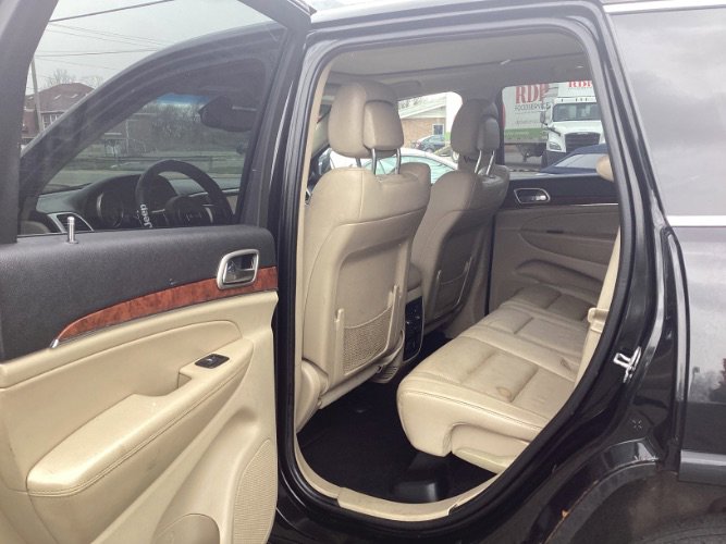 Used 2012 Jeep Grand Cherokee Limited w/ Trailer Tow Group image 6