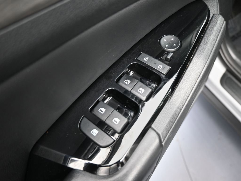 Used 2024 Kia Sportage X-Line w/ X-Line Premium Package image 14