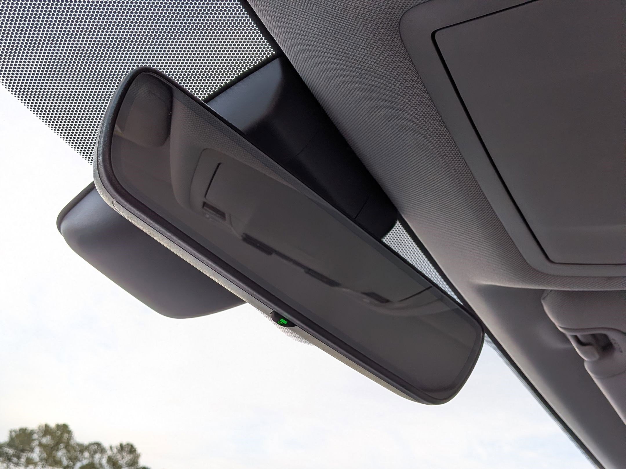 Used 2019 Toyota Highlander XLE image 28