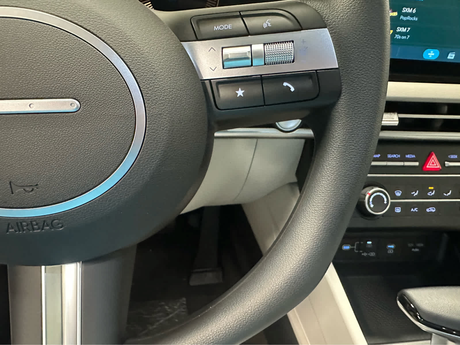 New 2026 Hyundai Tucson SE FWD image 12