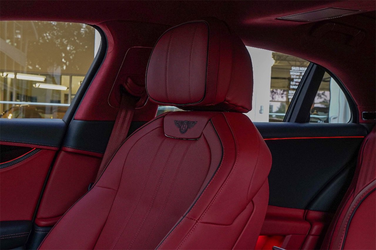 New 2026 Bentley Flying Spur Plug-In Hybrid image 22