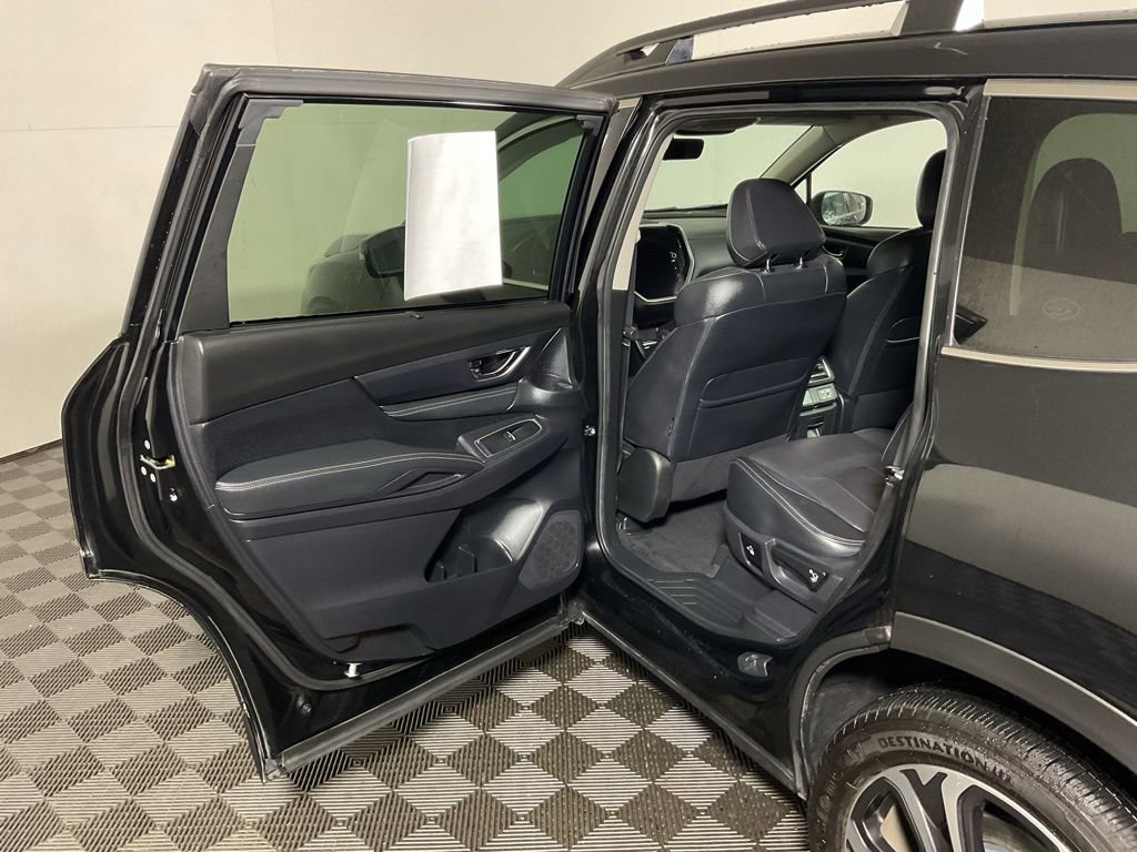 Used 2023 Subaru Ascent Limited image 30
