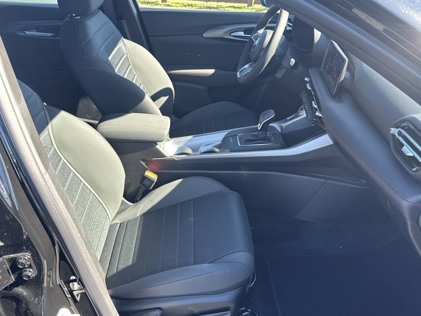 New 2025 Dodge Hornet GT w/ GT Blacktop Package AWD/4WD image 12