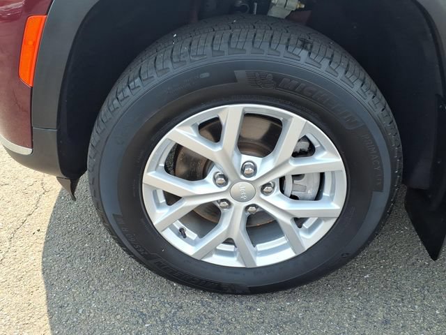 Certified 2023 Jeep Grand Cherokee L Limited AWD/4WD image 9