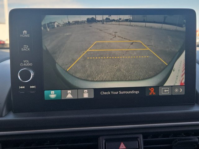 Used 2025 Honda Pilot EX-L image 17