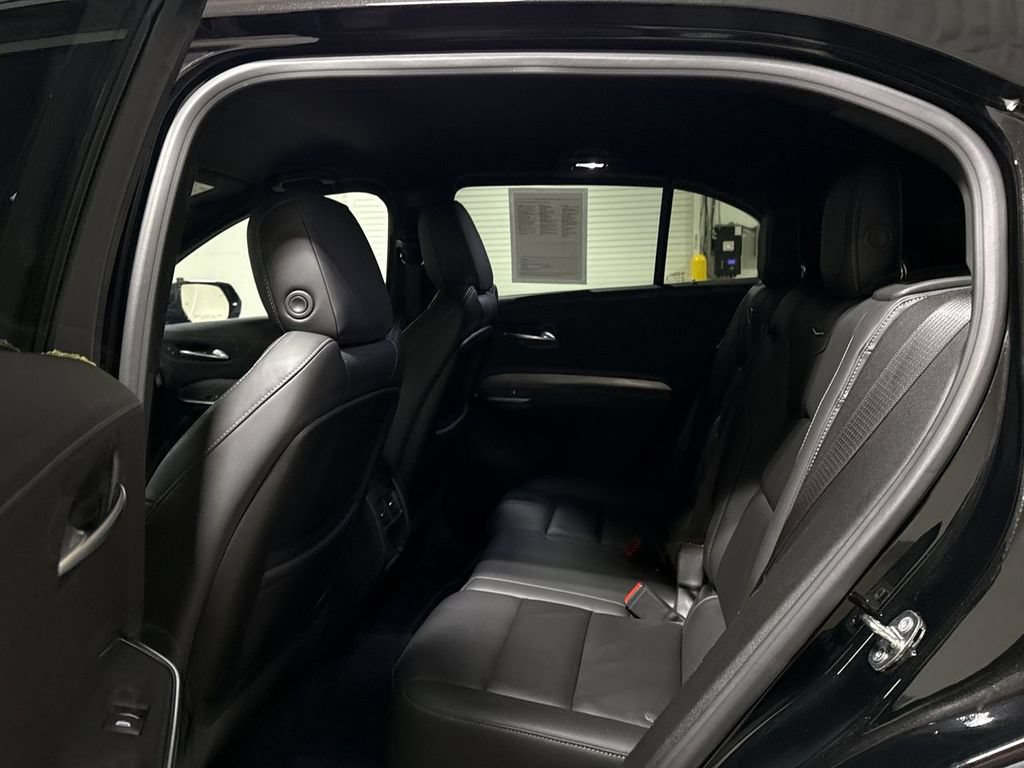 Used 2024 Cadillac XT4 Premium Luxury FWD image 23
