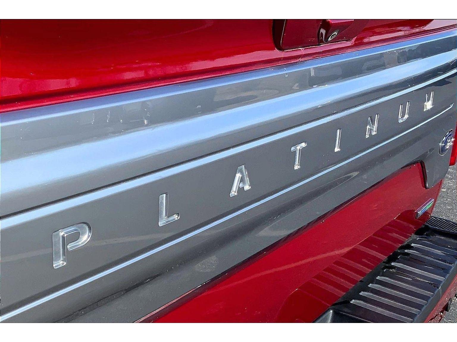 Used 2019 Ford F150 Platinum w/ Equipment Group 701A Luxury image 28