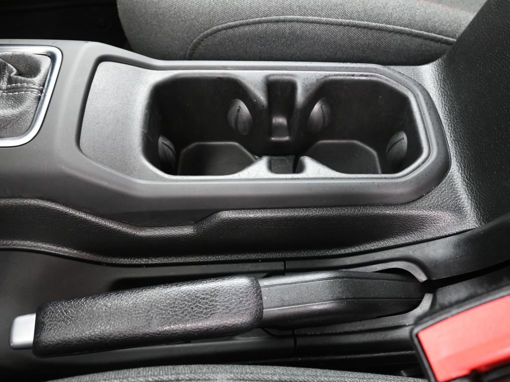 Used 2025 Jeep Wrangler Unlimited Rubicon image 16