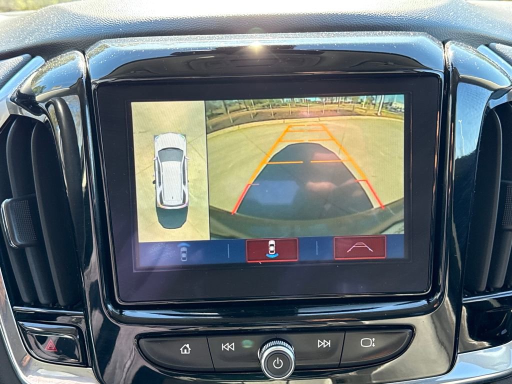 Used 2019 Chevrolet Traverse LT w/ LT Premium Package image 24