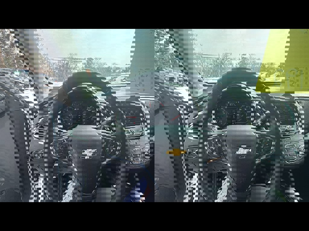 Used 2024 Chevrolet Malibu LT w/ Sport Edition image 12