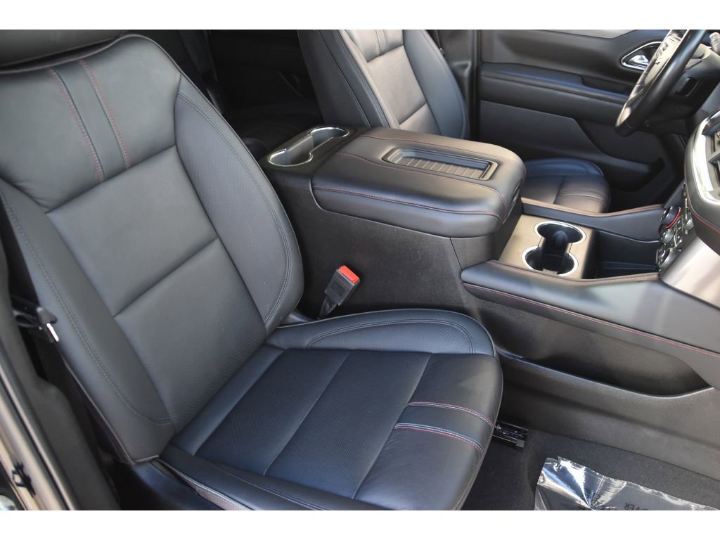 Used 2022 Chevrolet Suburban RST w/ Luxury Package image 31