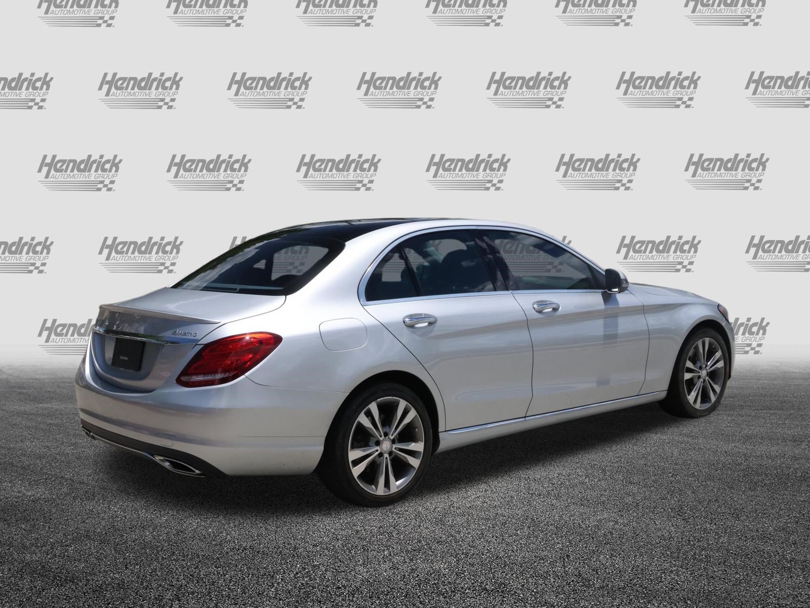 Used 2016 Mercedes-Benz C 300 4MATIC Sedan image 9