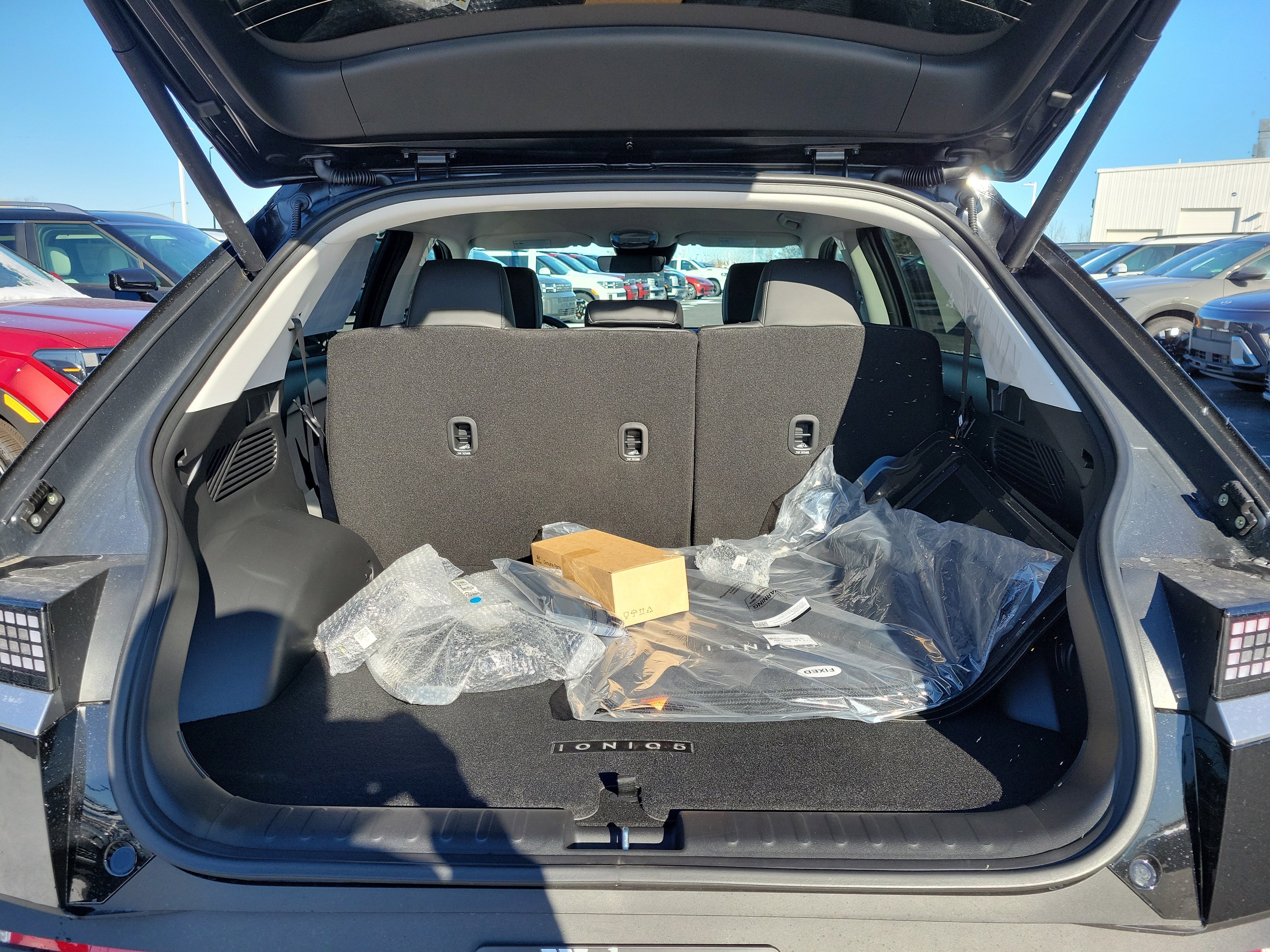 New 2026 Hyundai Ioniq 5 SEL image 5