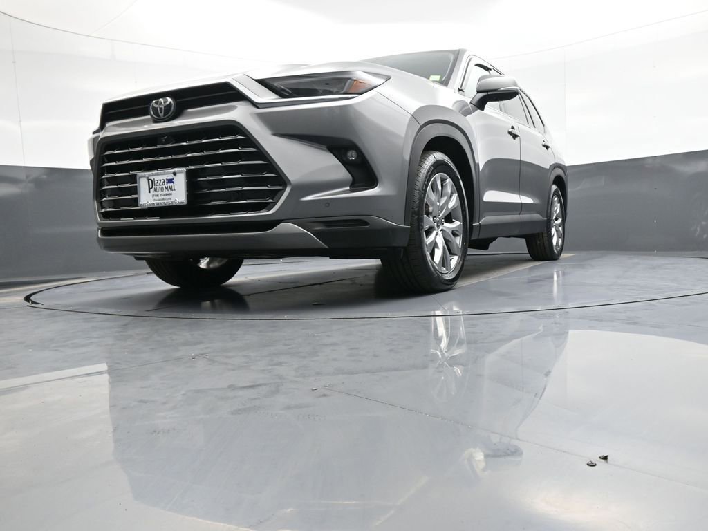 Certified 2025 Toyota Grand Highlander AWD Hybrid image 28