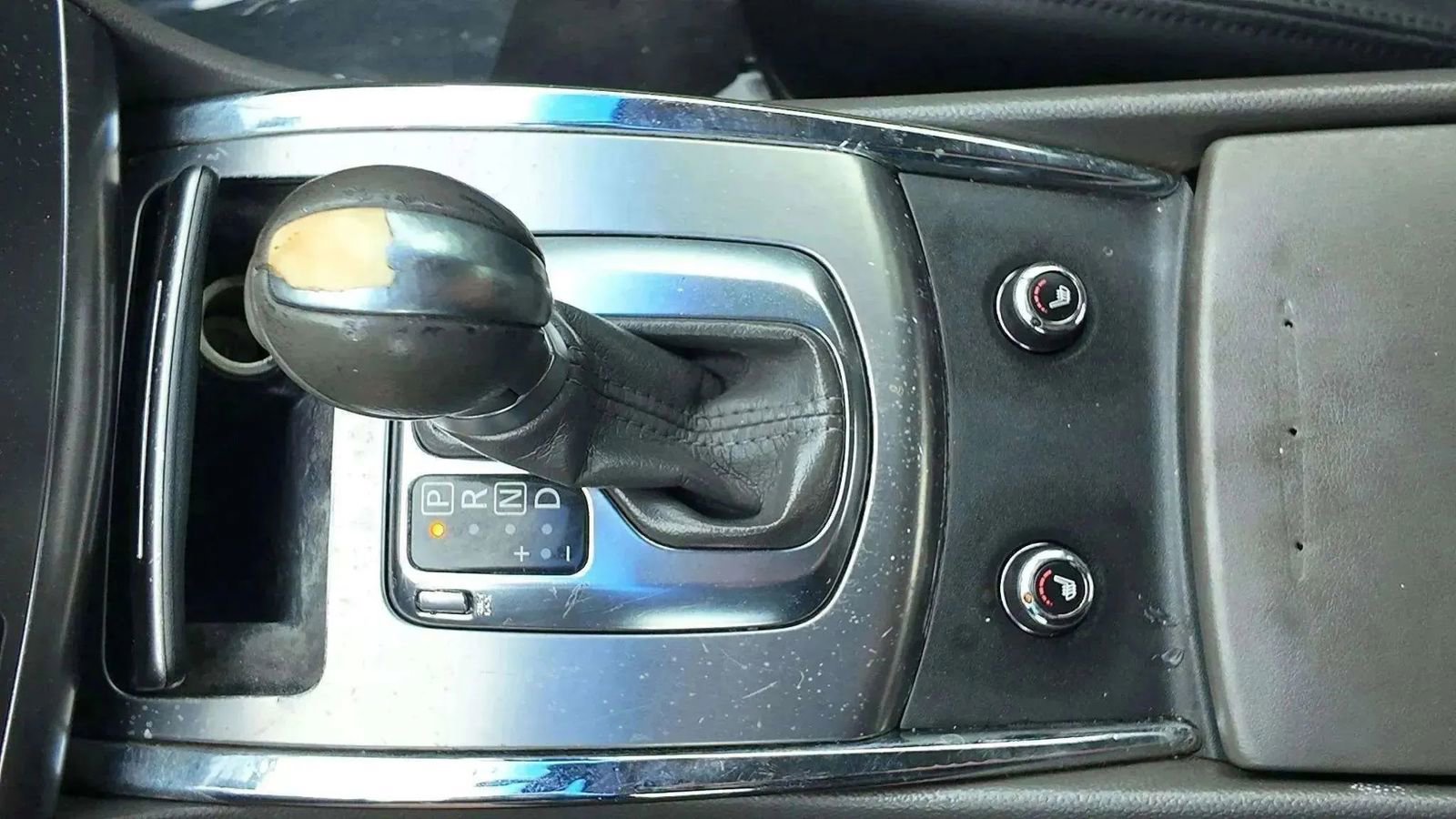 Used 2015 INFINITI Q40 w/ Moonroof Package image 13