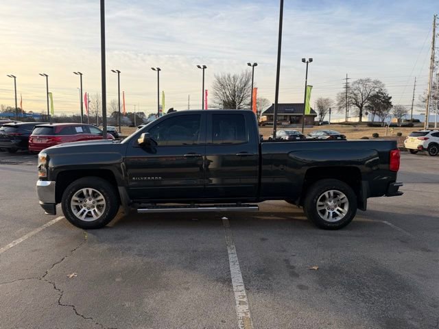 Used 2018 Chevrolet Silverado 1500 LT w/ All Star Edition image 7
