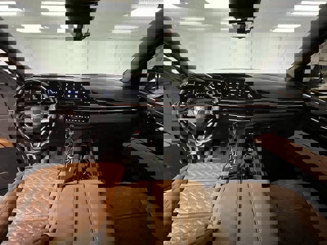 Certified 2023 Cadillac Escalade Premium Luxury image 16