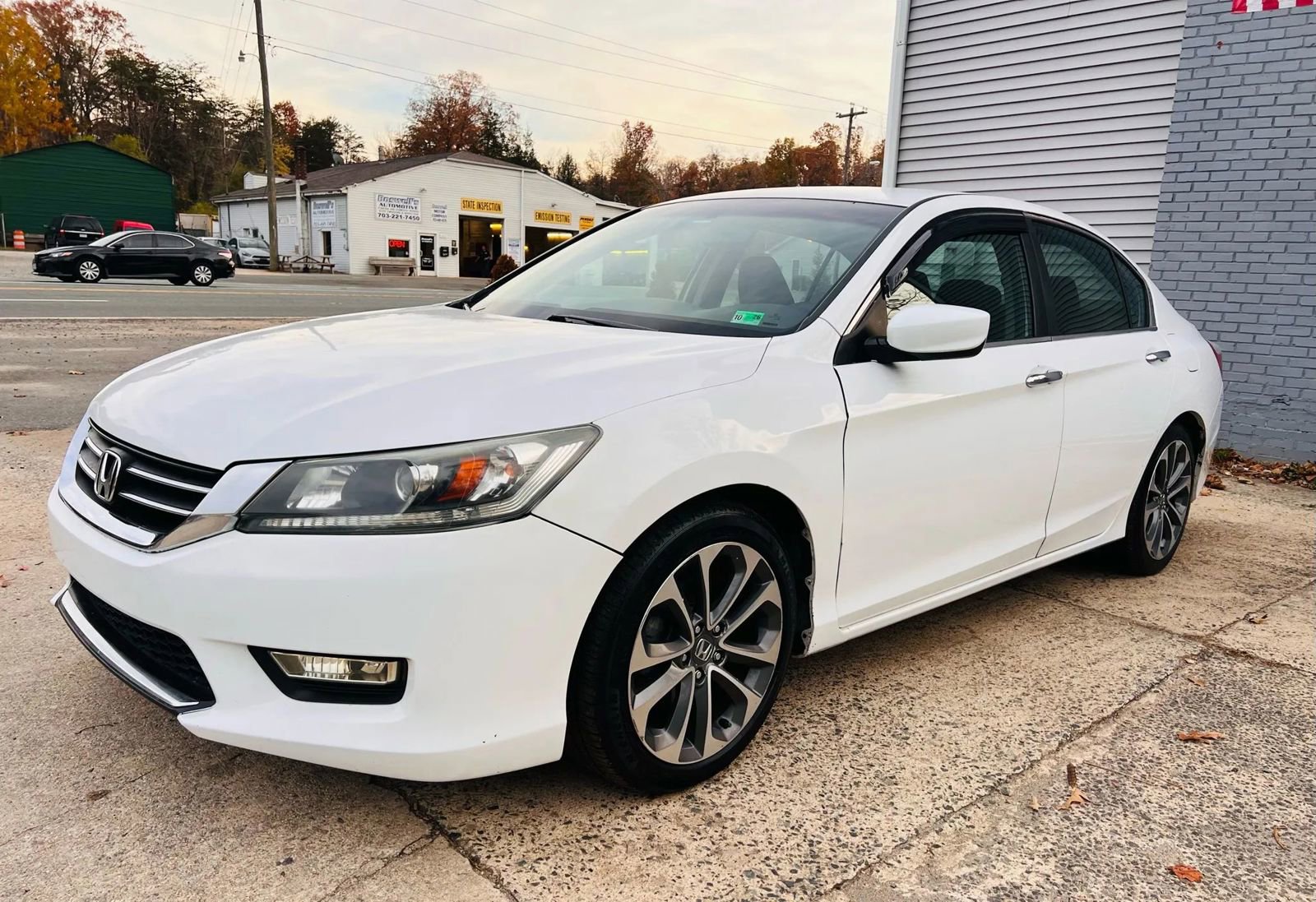 Used 2013 Honda Accord Sport image 1