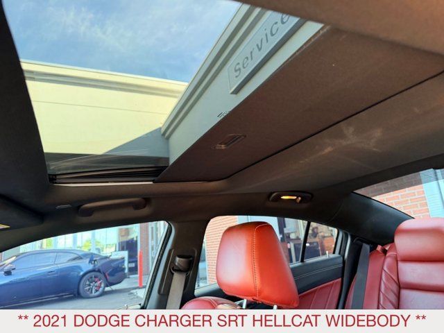 Used 2021 Dodge Charger SRT Hellcat w/ Harman/Kardon Audio Group RWD image 16