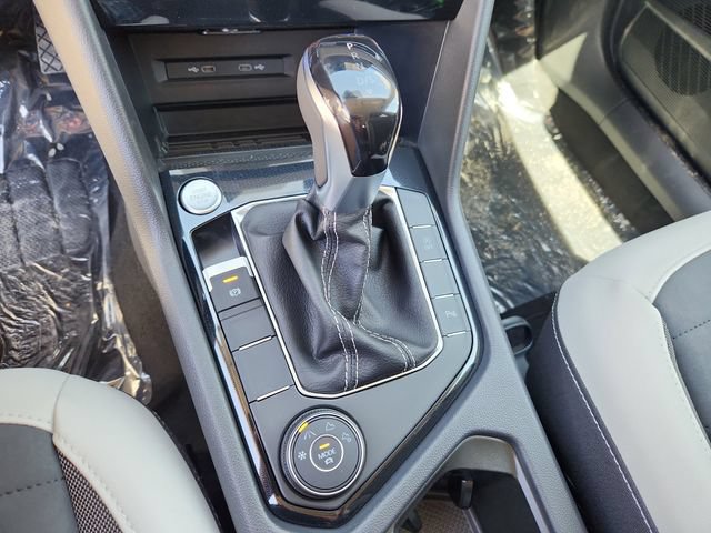 New 2026 Volkswagen Taos SE AWD/4WD image 13