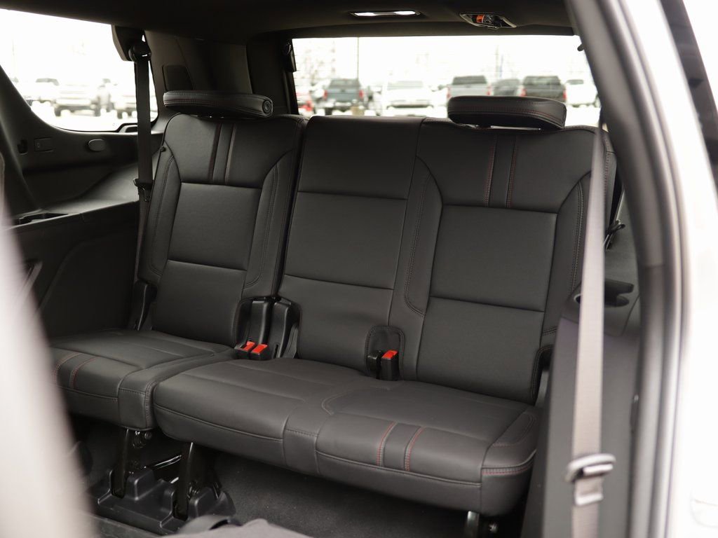 Used 2025 Chevrolet Tahoe RST w/ Comfort Package image 33