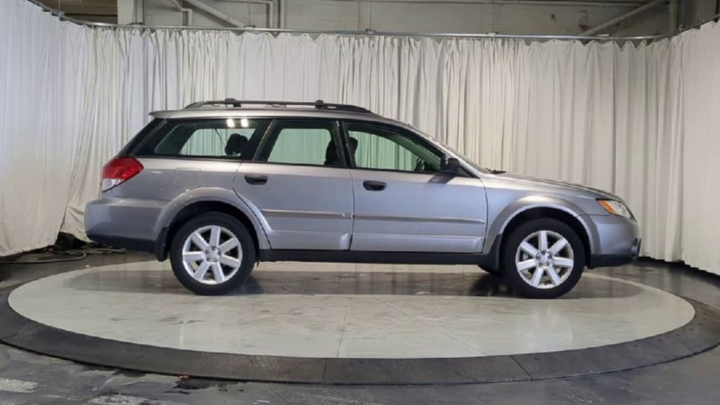 Used 2008 Subaru Outback 2.5i image 10