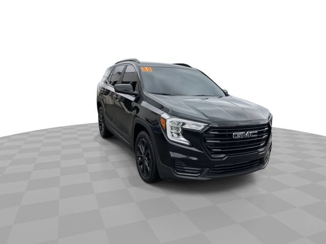 Certified 2022 GMC Terrain SLE w/ Driver Convenience Package AWD/4WD image 2