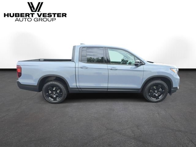 New 2026 Honda Ridgeline Black Edition image 5