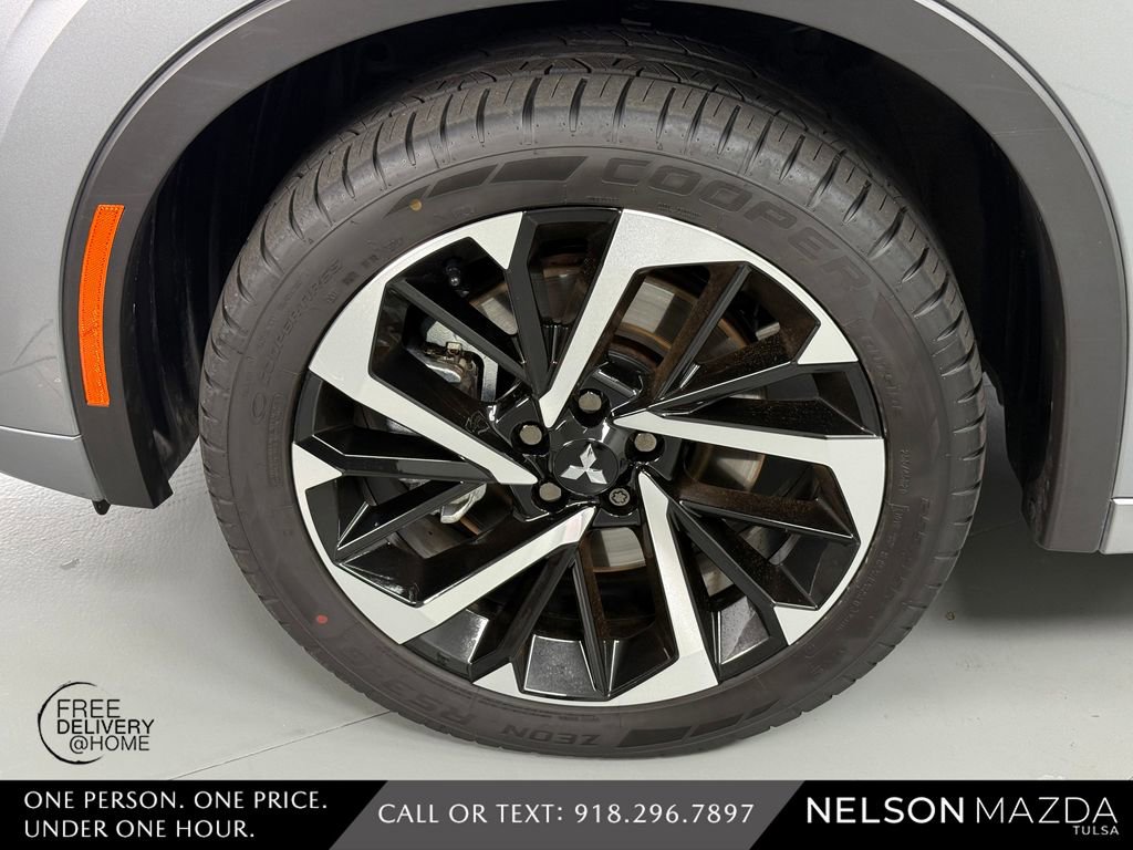 Used 2022 Mitsubishi Outlander SEL AWD/4WD image 13