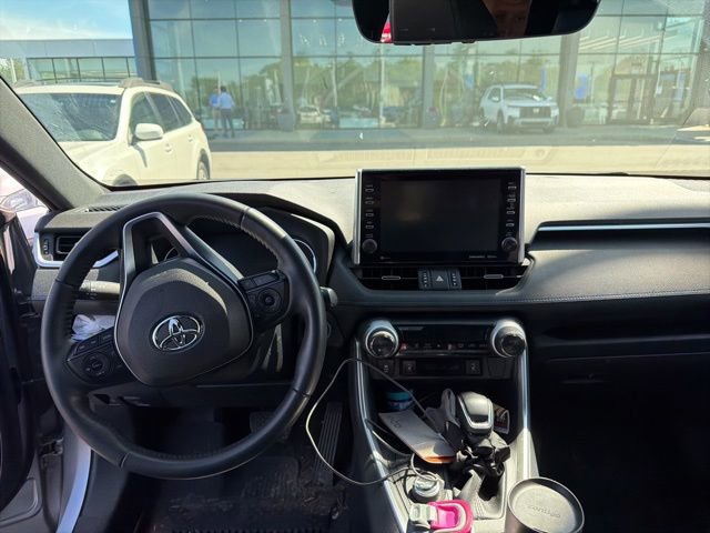 Used 2022 Toyota RAV4 XSE w/ XSE Grade Weather Package AWD/4WD image 9