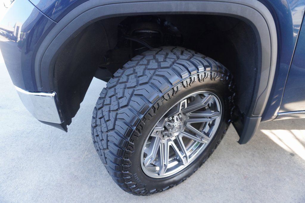 Used 2019 GMC Sierra 1500 SLE w/ SLE Value Package image 28