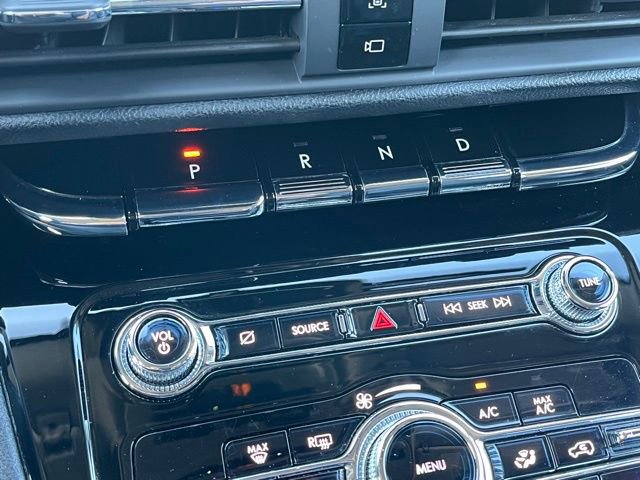 Used 2022 Lincoln Corsair AWD w/ Equipment Group 101A image 17