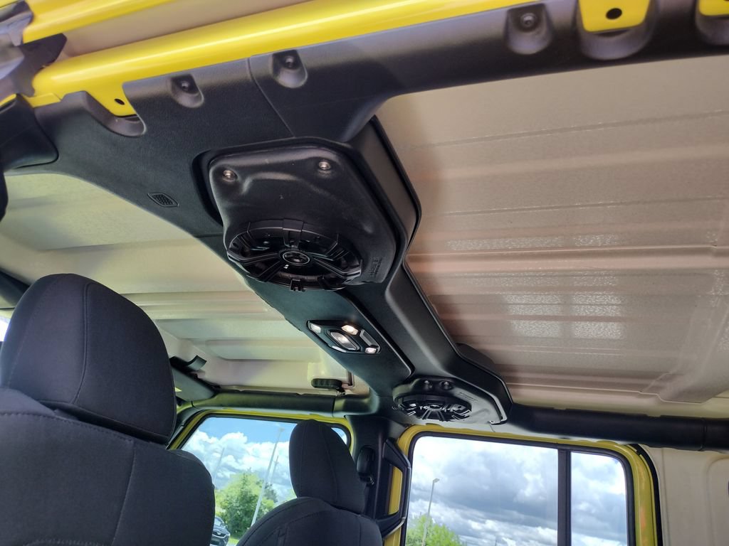 Used 2022 Jeep Wrangler Unlimited Sport AWD/4WD image 23