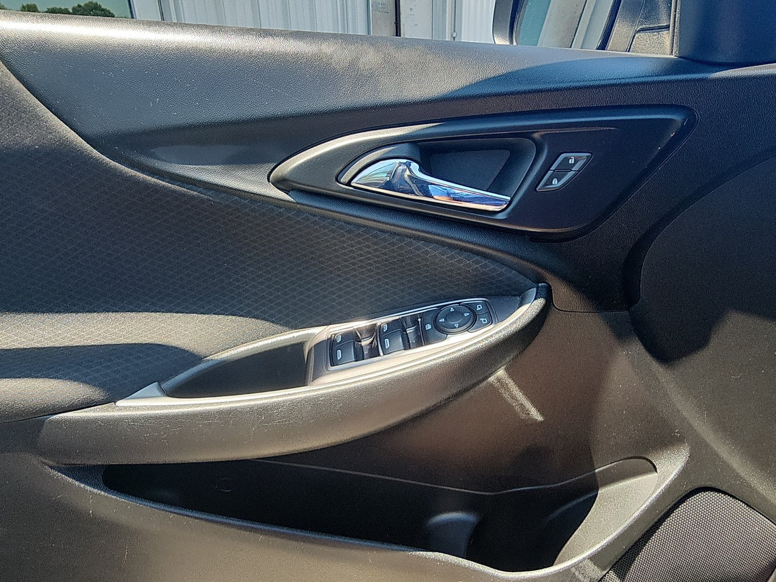 Used 2023 Chevrolet Malibu LT w/ LPO, Floor Liner Package FWD image 15