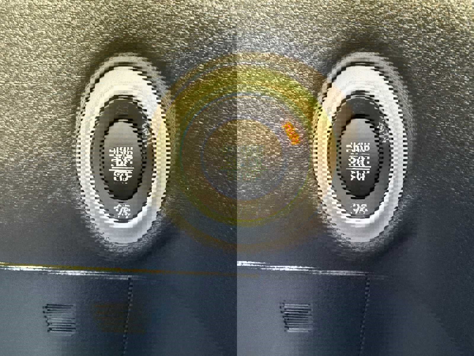 New 2026 Chrysler Pacifica Select image 23