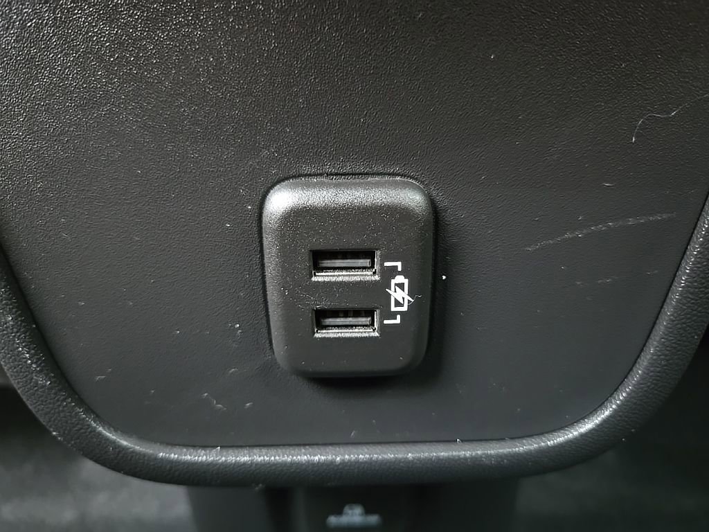 Used 2021 GMC Terrain SLT w/ LPO, Floor Liner Package image 50