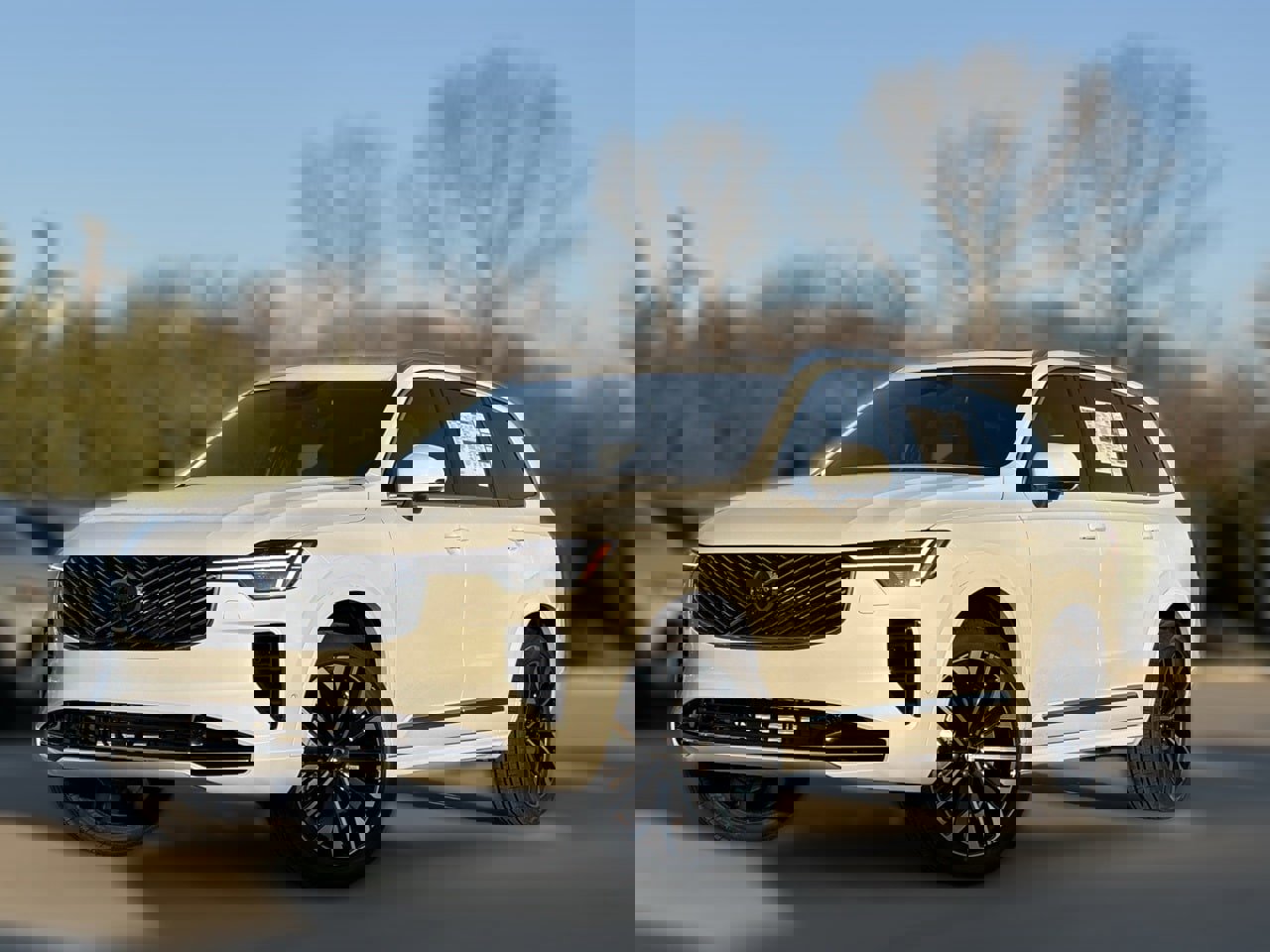 New 2026 Volvo XC90 B6 Plus