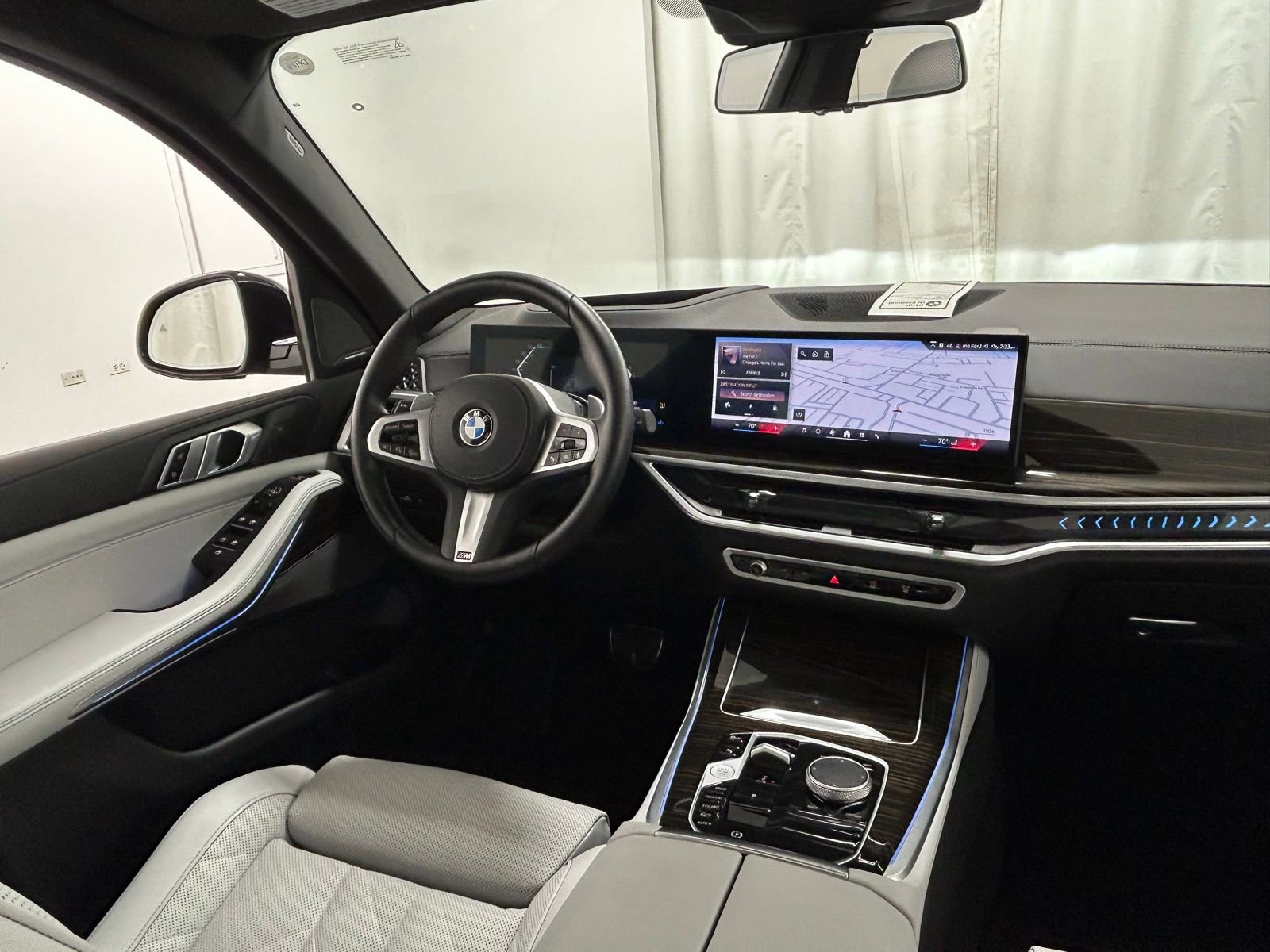 Used 2025 BMW X5 xDrive40i w/ M Sport Package image 10