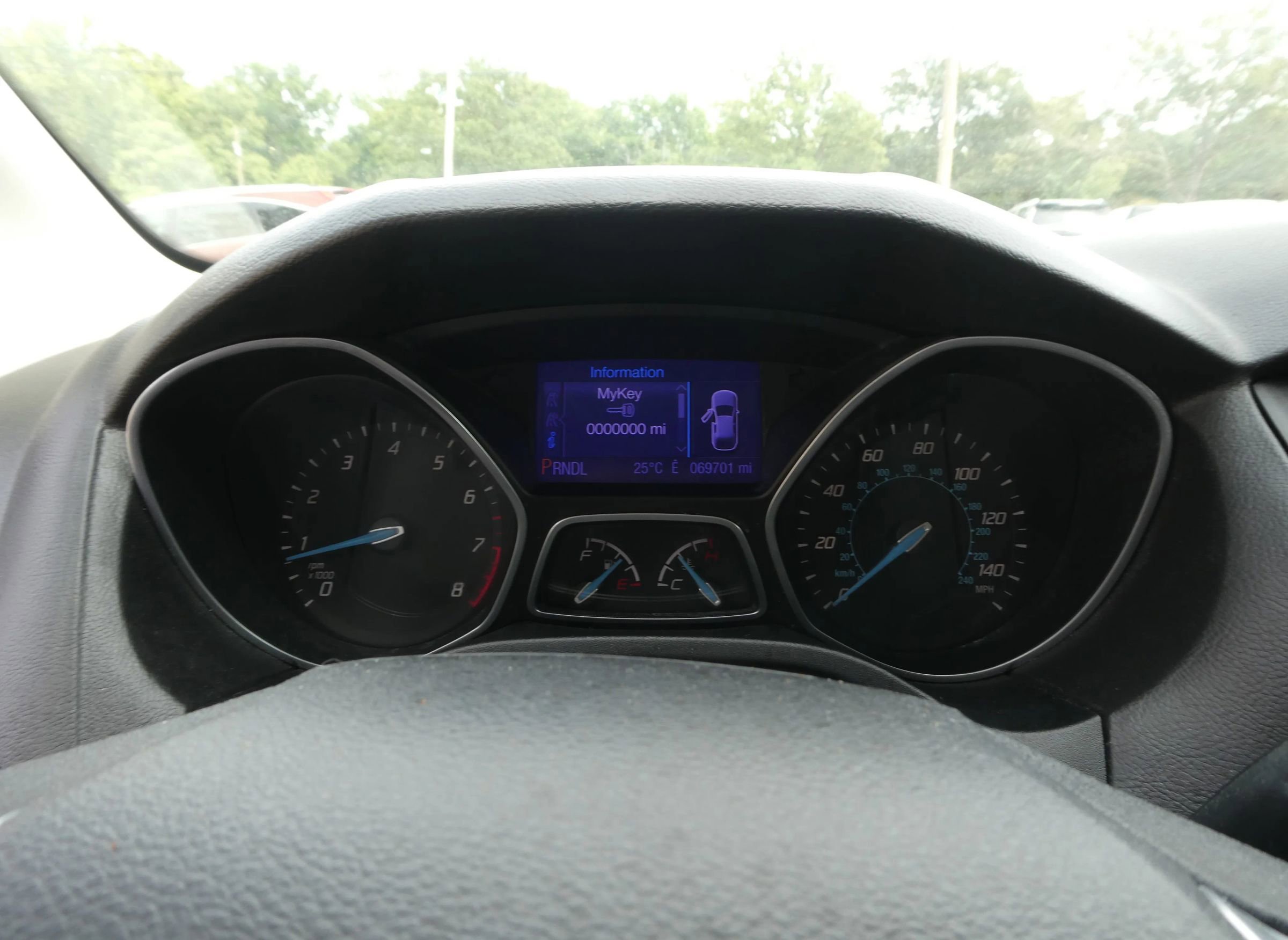 Used 2013 Ford Focus SE FWD image 17