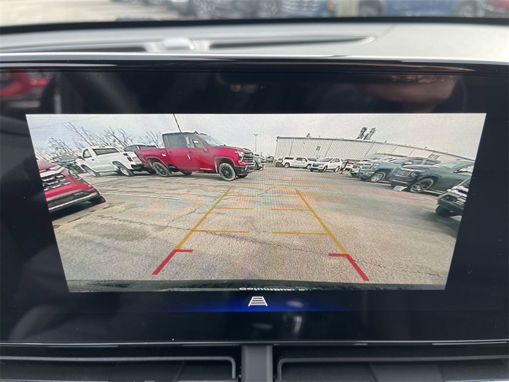 New 2026 Chevrolet Trax RS w/ Sunroof Package image 17