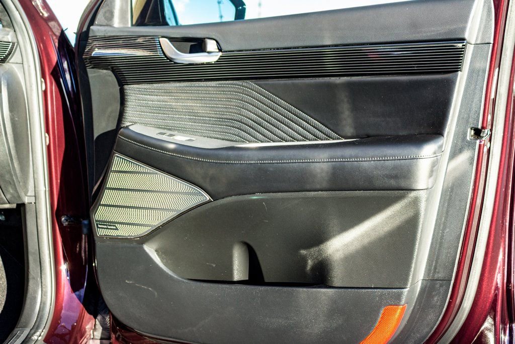 Used 2024 Hyundai Palisade Calligraphy image 23